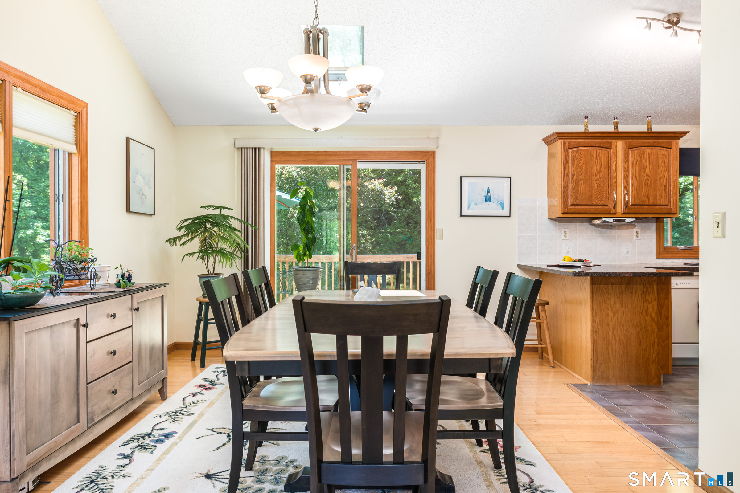 315 East Ridge Road Middletown, CT 06457 - Photo 6 of 39