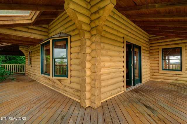 $1,199,000 | 119 West Dumplin Valley Road, Kodak, TN 37764