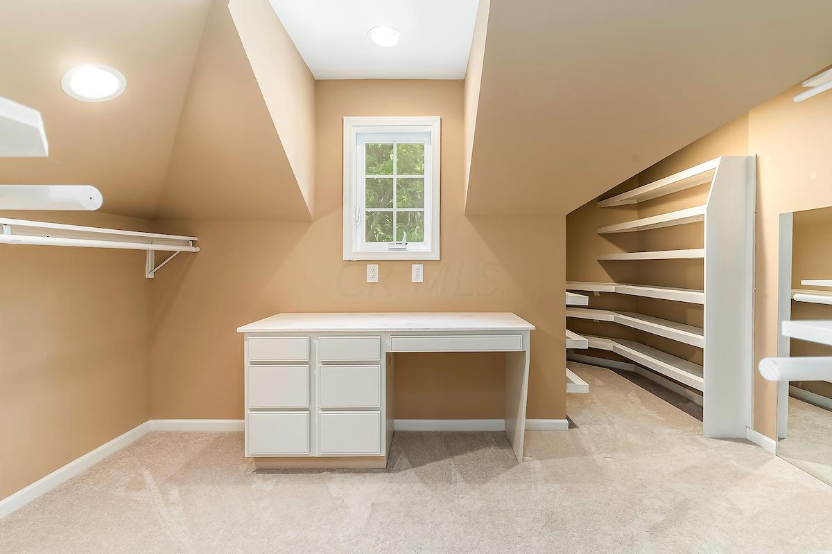 2768 Edgewood Road Upper Arlington, OH 43220 - Photo 17 of 36