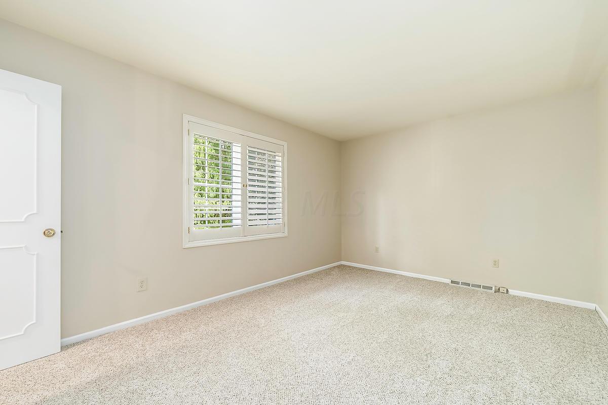 2768 Edgewood Road Upper Arlington, OH 43220 - Photo 23 of 36