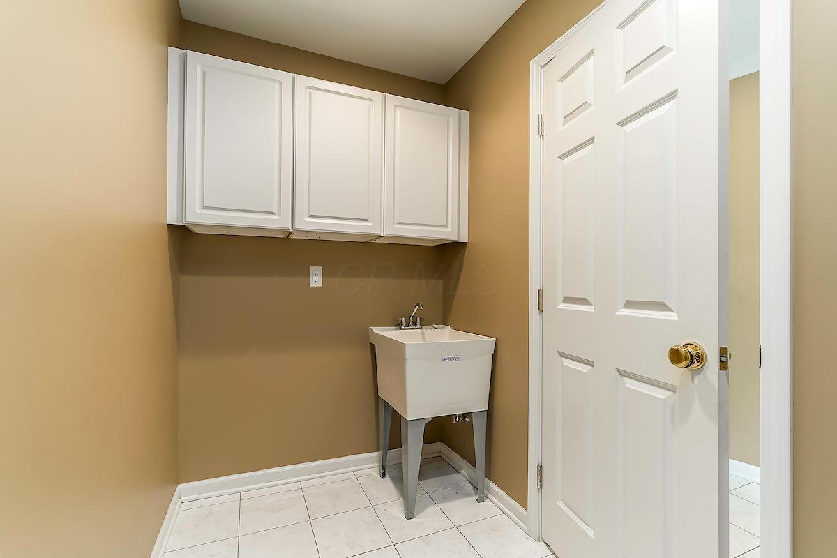 2768 Edgewood Road Upper Arlington, OH 43220 - Photo 9 of 36
