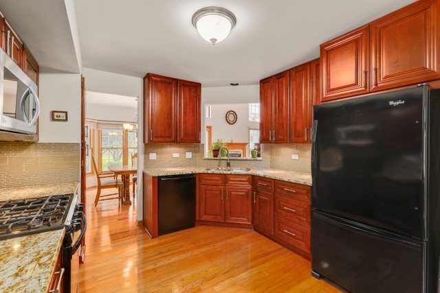 N679 Chelsea Circle Winfield, IL 60190 - Photo 10 of 39