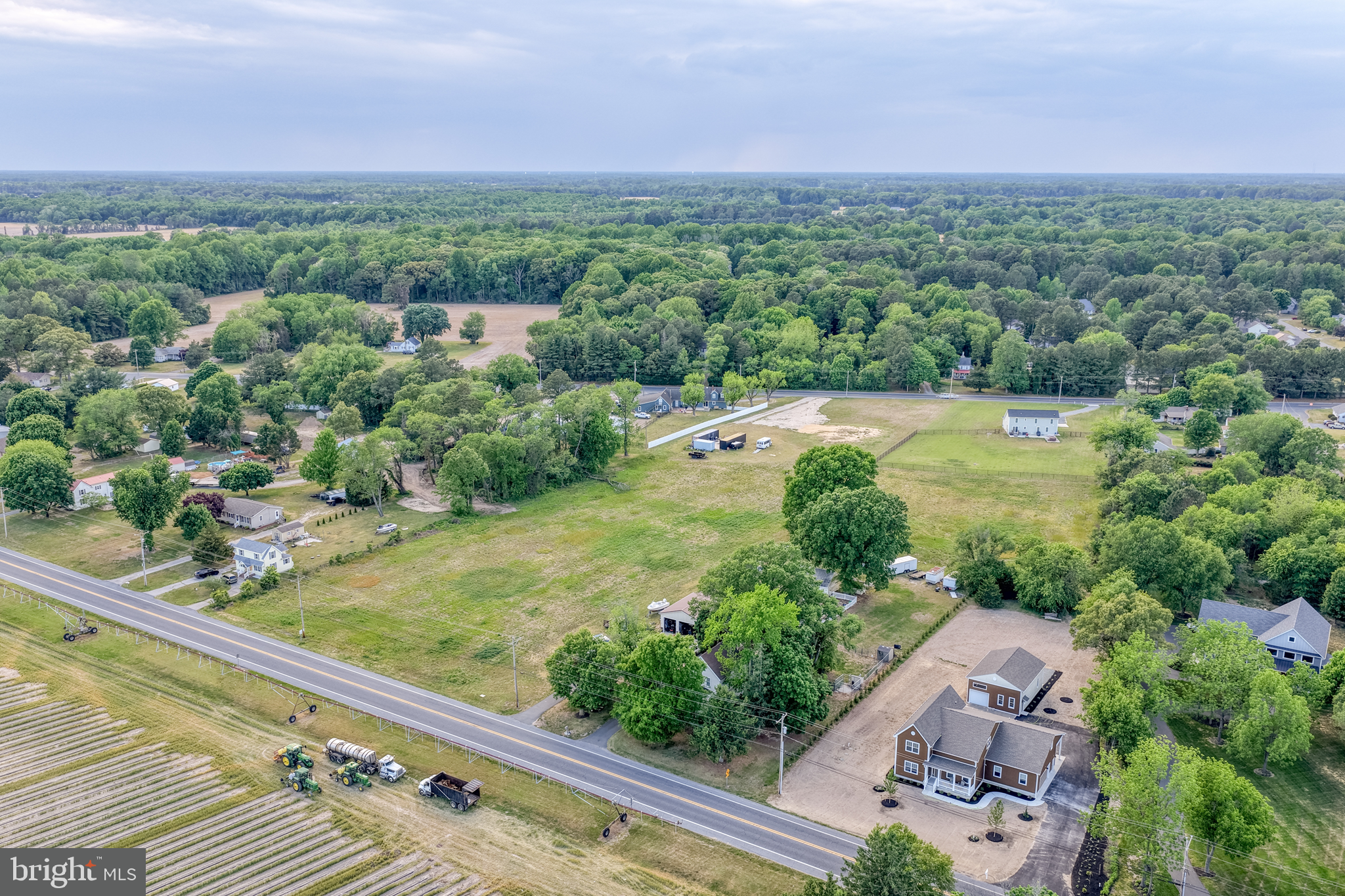 6850 Shawnee Road Milford, DE 19963 - Photo 6 of 15 a view of a city from a balcony