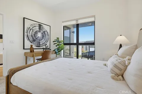 $1,290,000 | 402 Rockefeller, Unit 406, Irvine, CA 92612