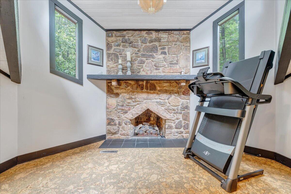 6227 Saddleridge Road Roanoke, VA 24018 - Photo 36 of 86 15-MIB08579