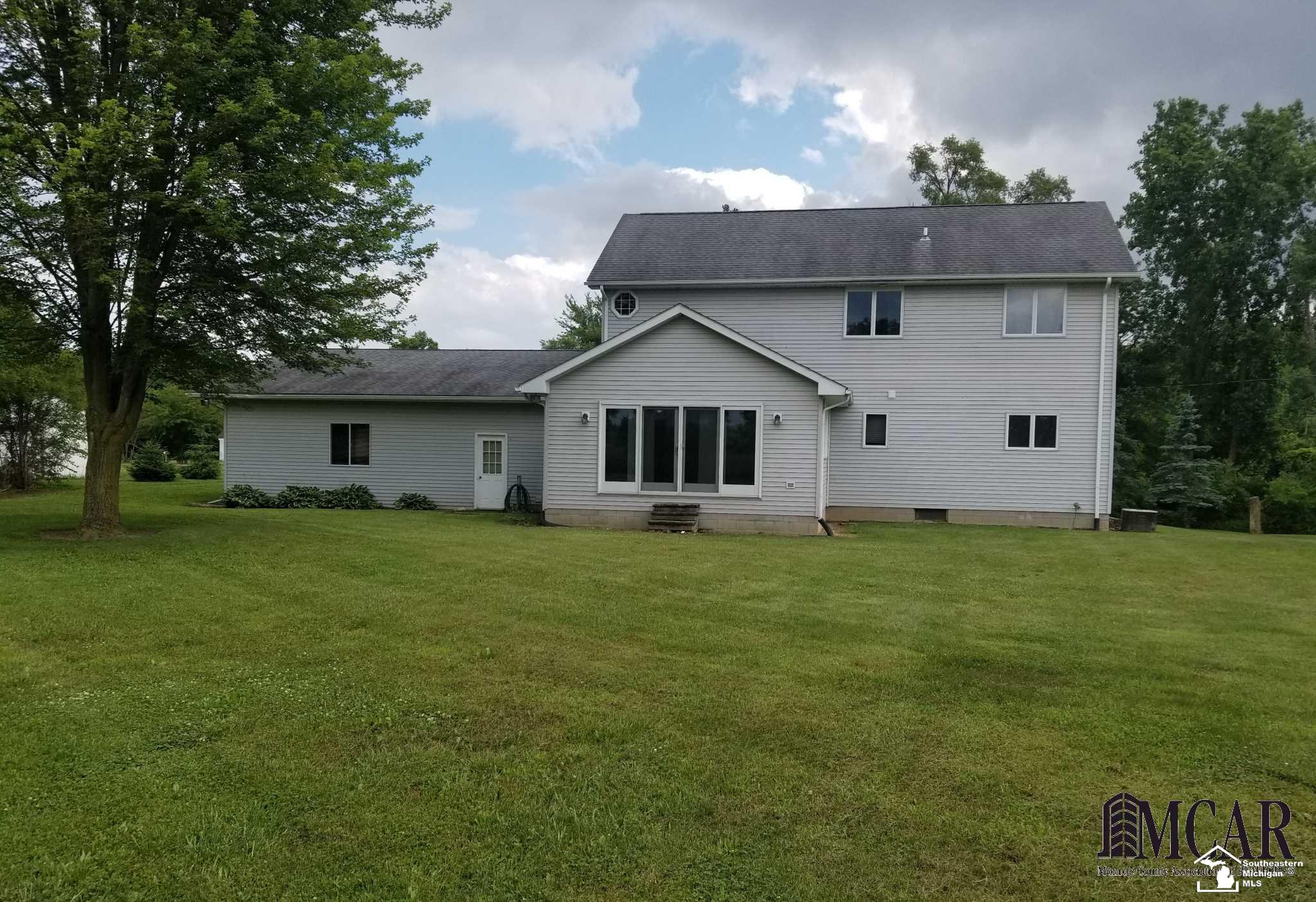 4966 Ohara Road Carleton, MI 48117 - Photo 4 of 17