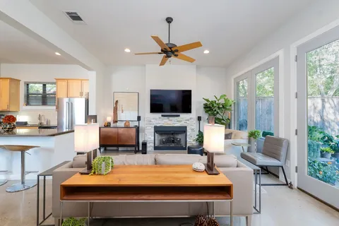 $849,000 | 5606 Clay Avenue, Unit B2, Austin, TX 78756