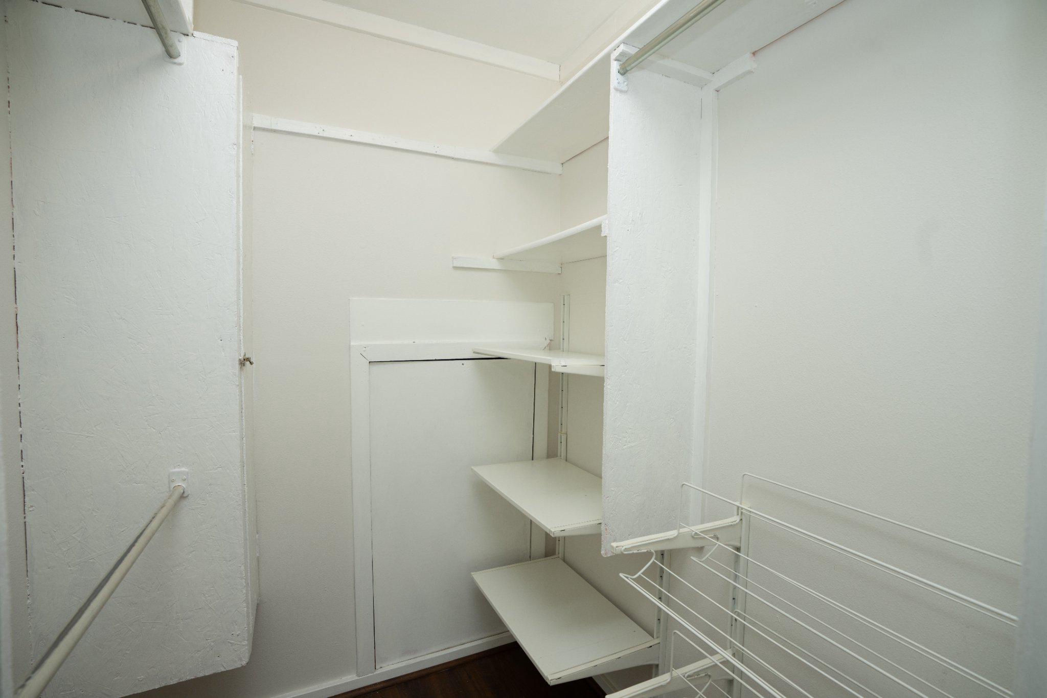 573 Summit House West Chester, PA 19382 - Photo 14 of 24 Walk-in bedroom closet.