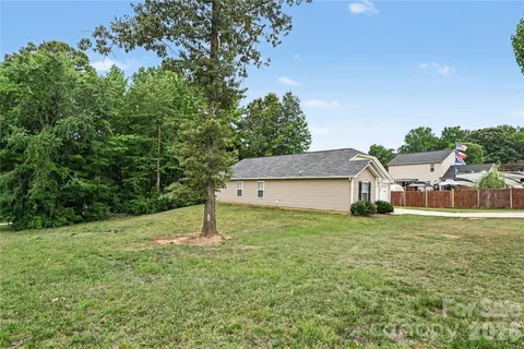 $292,500 | 1804 Woodbridge Drive, Salisbury, NC 28146