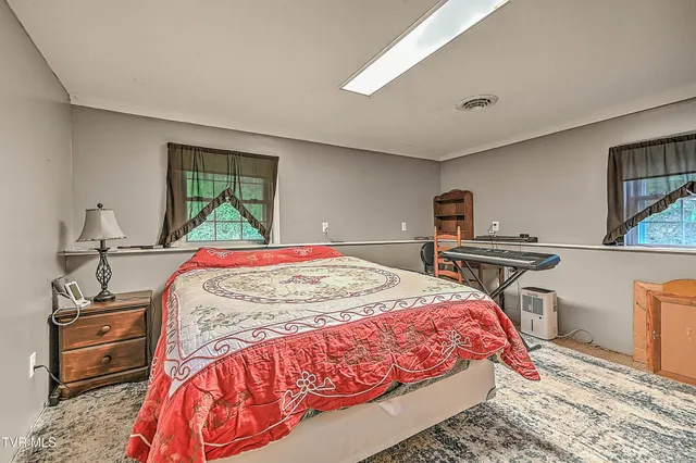 $165,000 | 553 North Mill Hollow Road, Castlewood, VA 24224