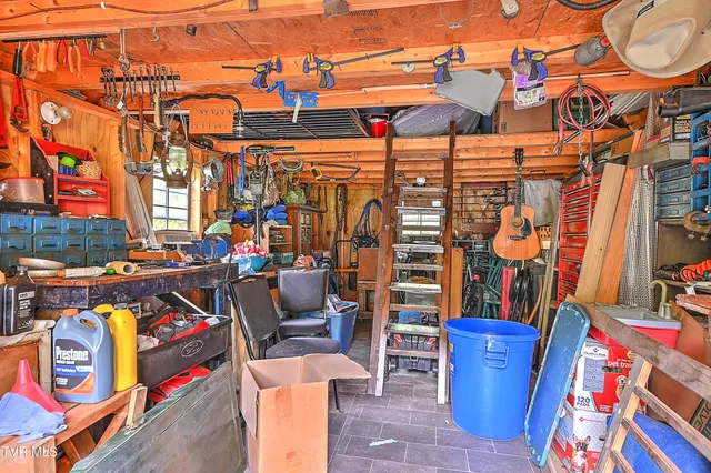 $165,000 | 553 North Mill Hollow Road, Castlewood, VA 24224