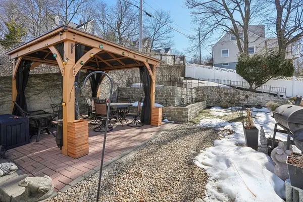 $565,000 | 81 Glenwood Street, Lynn, MA 01902