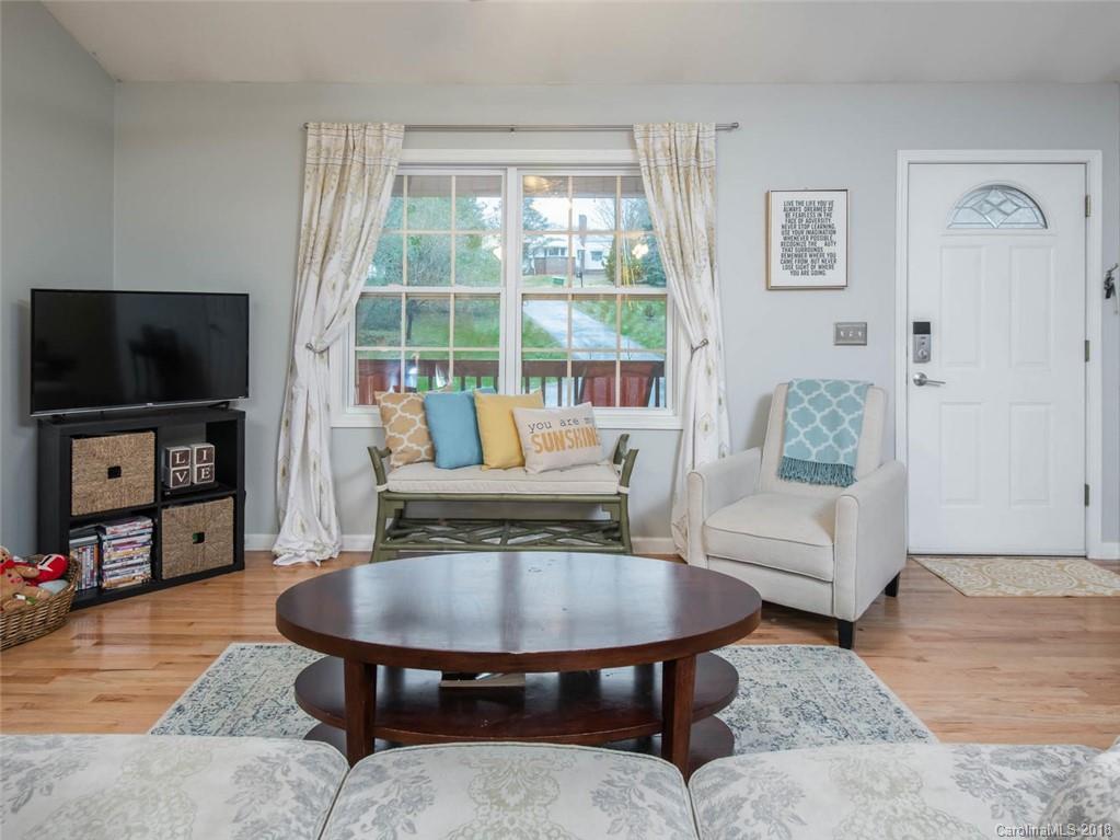 15 West Raleigh Road Asheville, NC 28803 - Photo 6 of 31 Gallery Image 6
