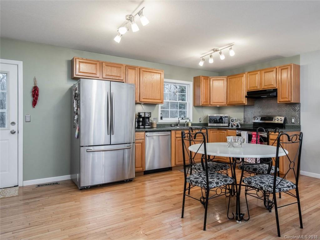 15 West Raleigh Road Asheville, NC 28803 - Photo 10 of 31 Gallery Image 10