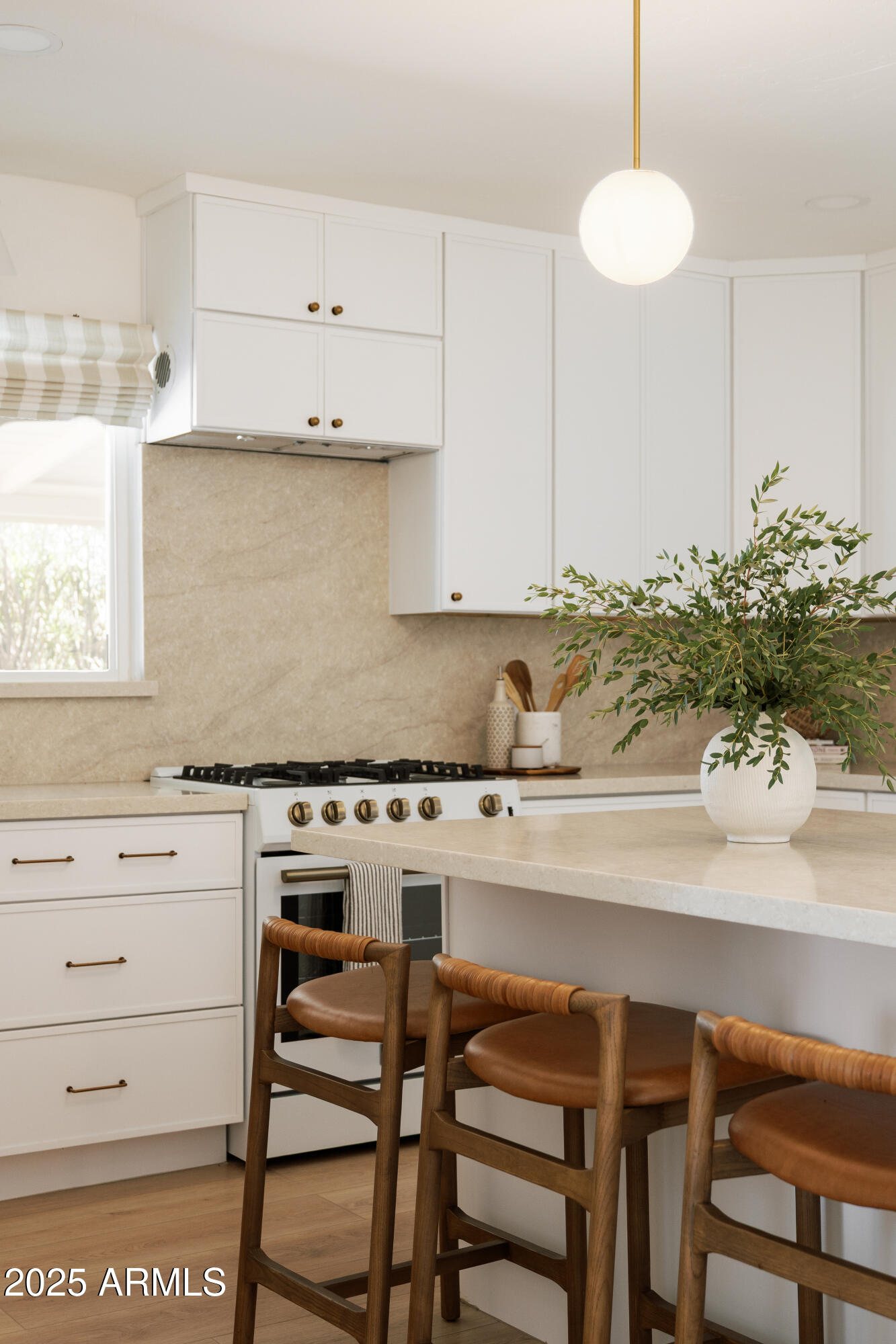 927 West Roma Avenue Phoenix, AZ 85013 - Photo 14 of 53 LIfestyle-Kitchen