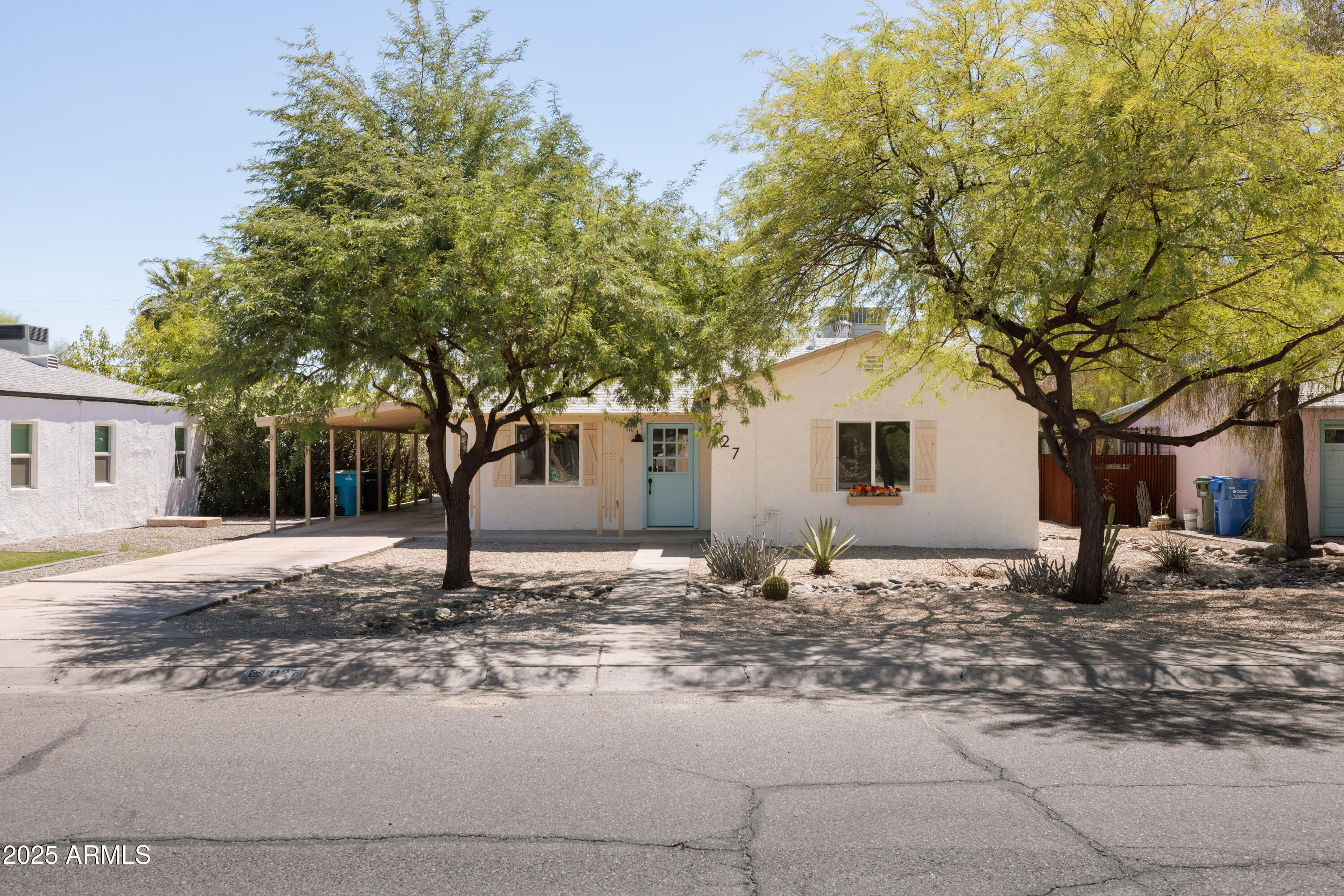 927 West Roma Avenue Phoenix, AZ 85013 - Photo 2 of 53 Front of Home