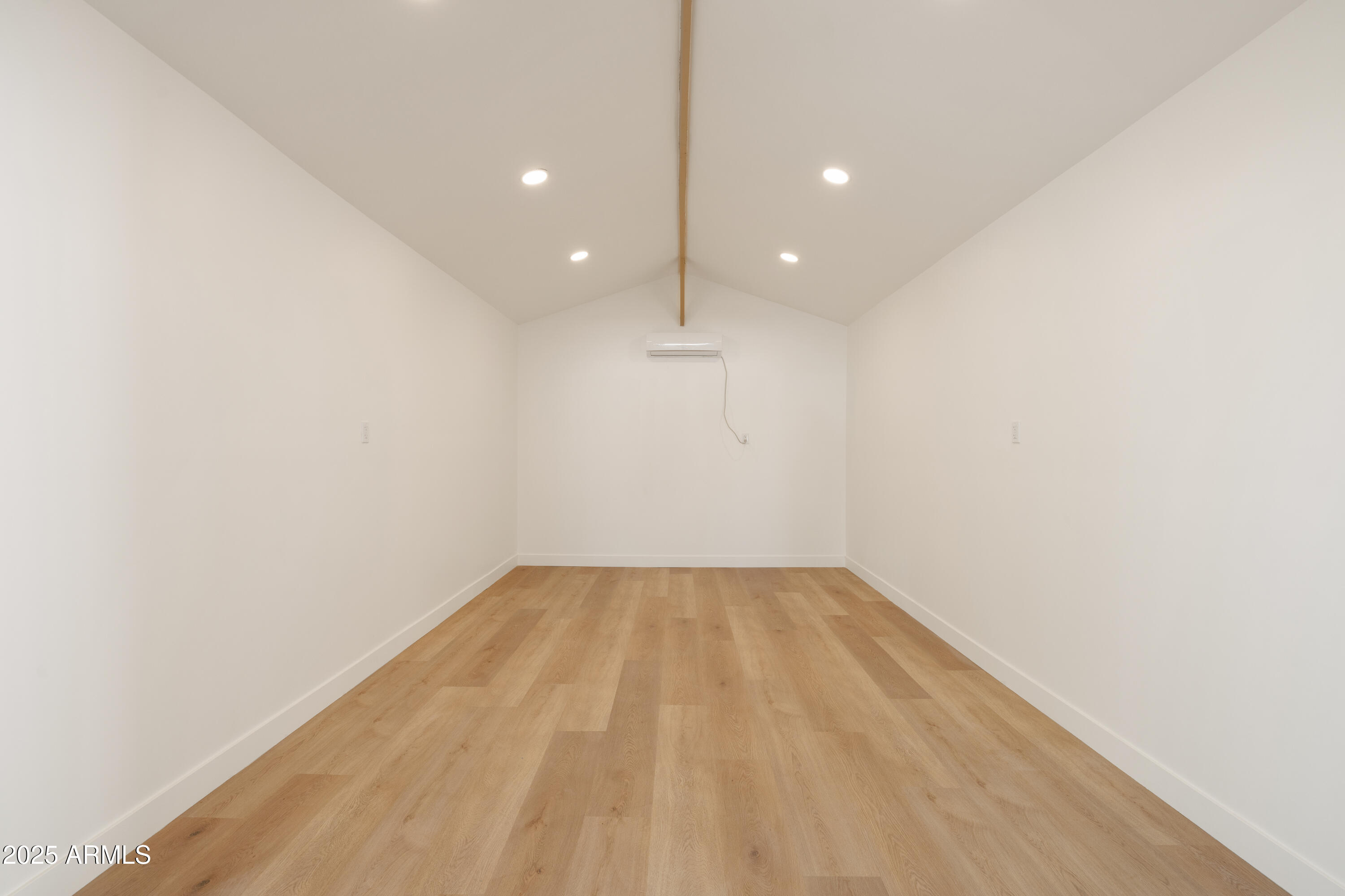 927 West Roma Avenue Phoenix, AZ 85013 - Photo 42 of 53 Air Conditioned Flex Space