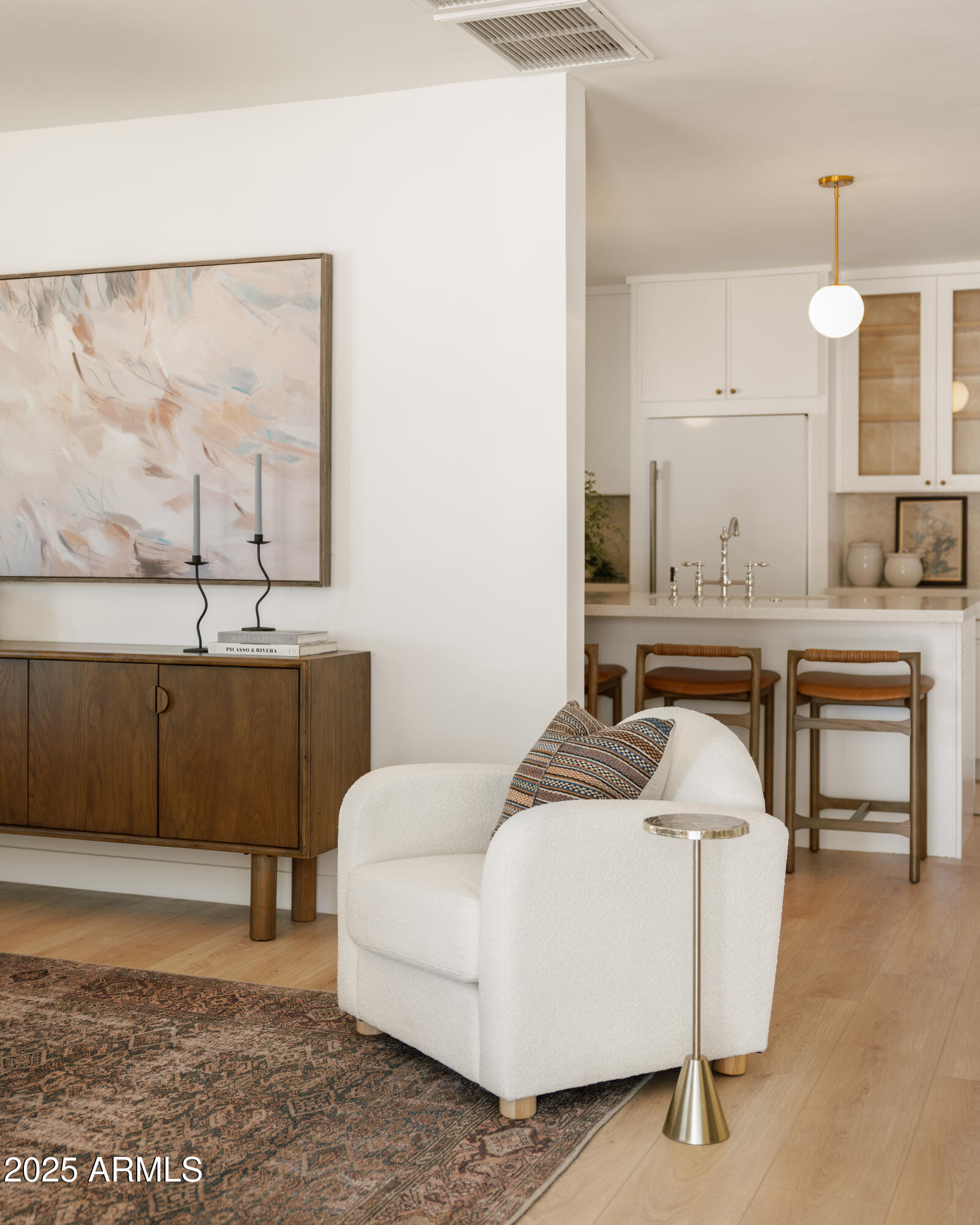 927 West Roma Avenue Phoenix, AZ 85013 - Photo 7 of 53 Lifestyle-Living