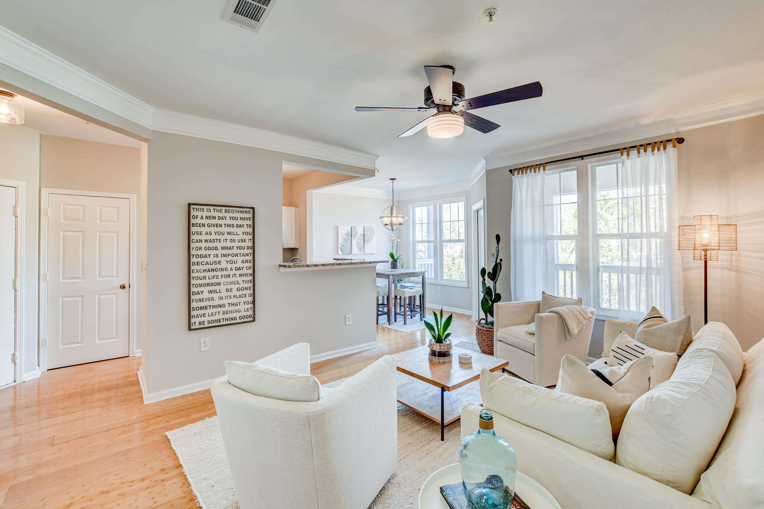 2223 Chatelain Way Mount Pleasant, SC 29464 - Photo 2 of 23 12