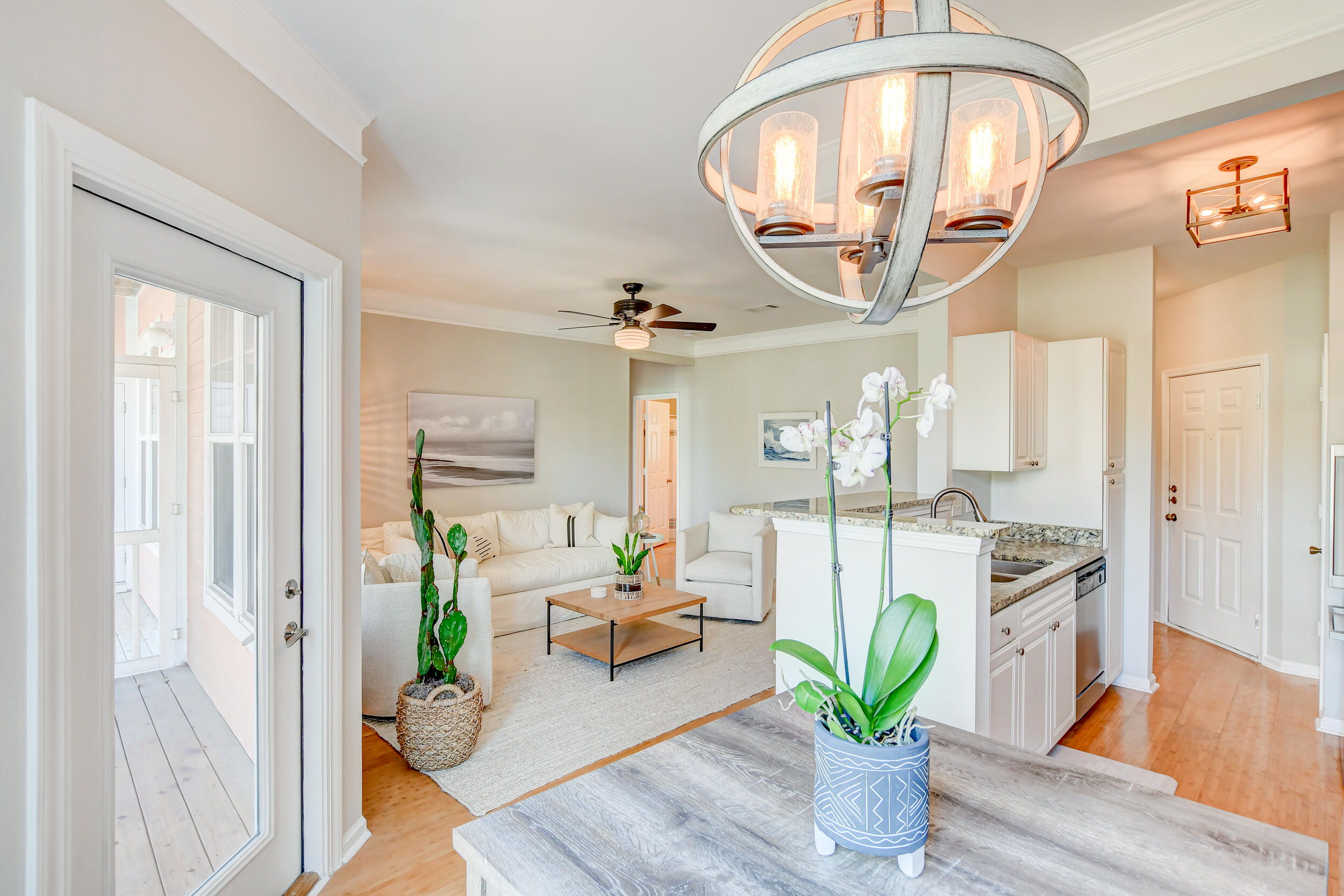 2223 Chatelain Way Mount Pleasant, SC 29464 - Photo 7 of 23 16