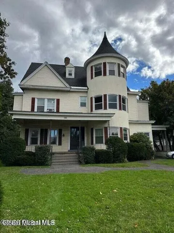 $13,200 | 166 2nd Avenue, Unit 2, Troy, NY 12180