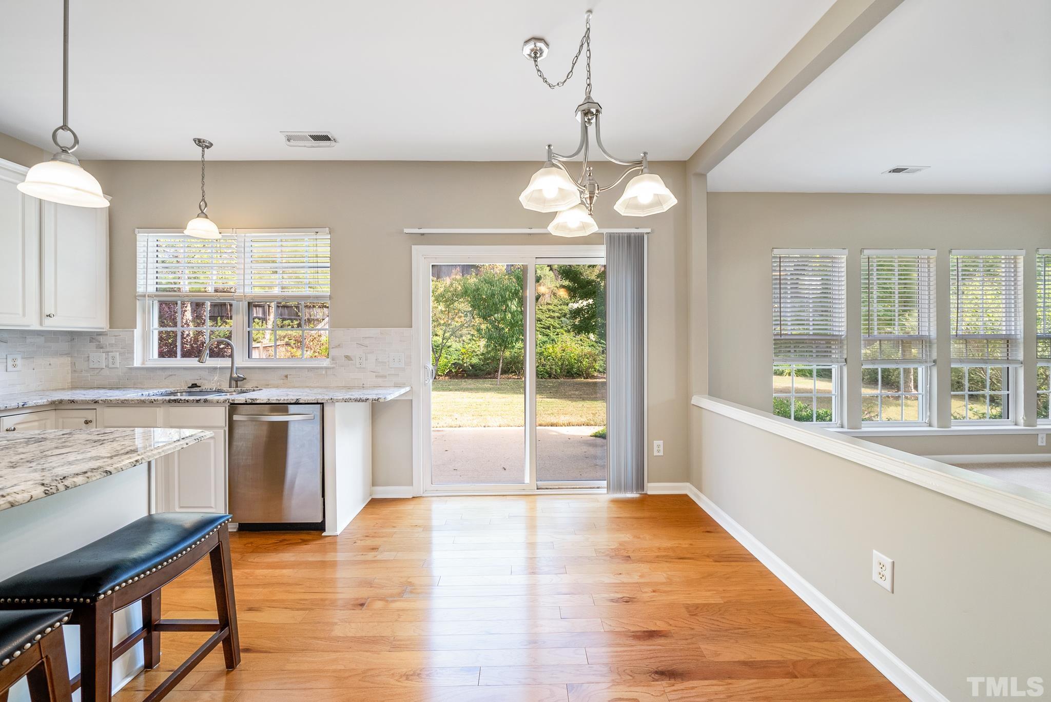 7432 Silver View Lane Raleigh, NC 27613 - Photo 10 of 28