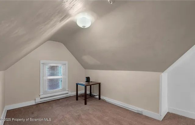 a view of livingroom with furniture