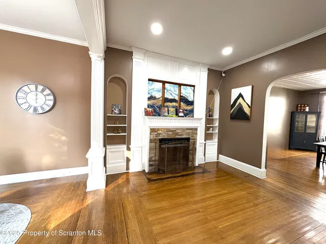 a view of a livingroom with a fireplace