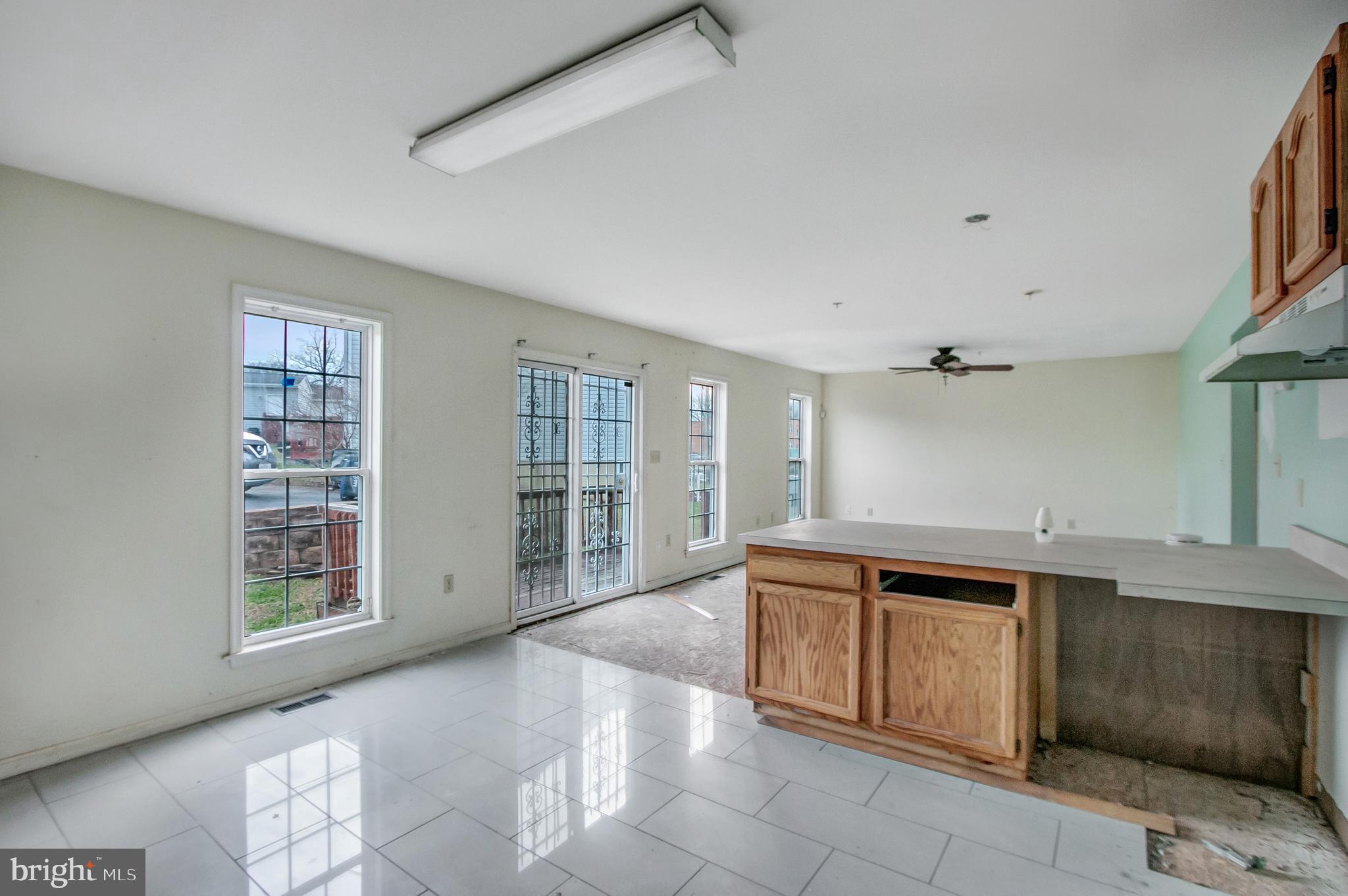 1 Ridge Road Southeast Washington, DC 20019 - Photo 14 of 34 Gallery Image 14