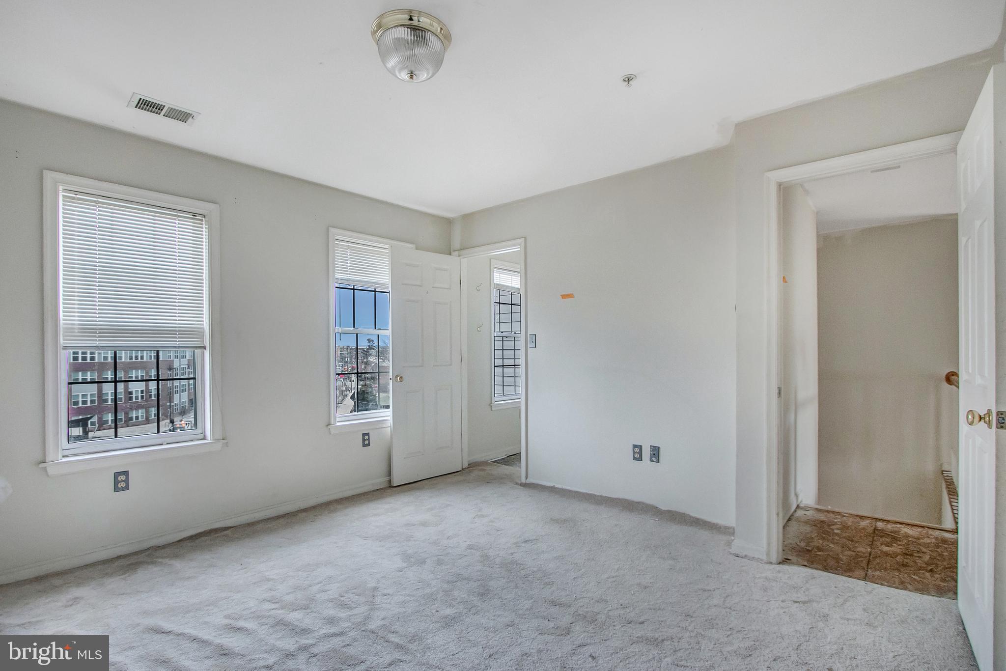 1 Ridge Road Southeast Washington, DC 20019 - Photo 17 of 34 Gallery Image 17