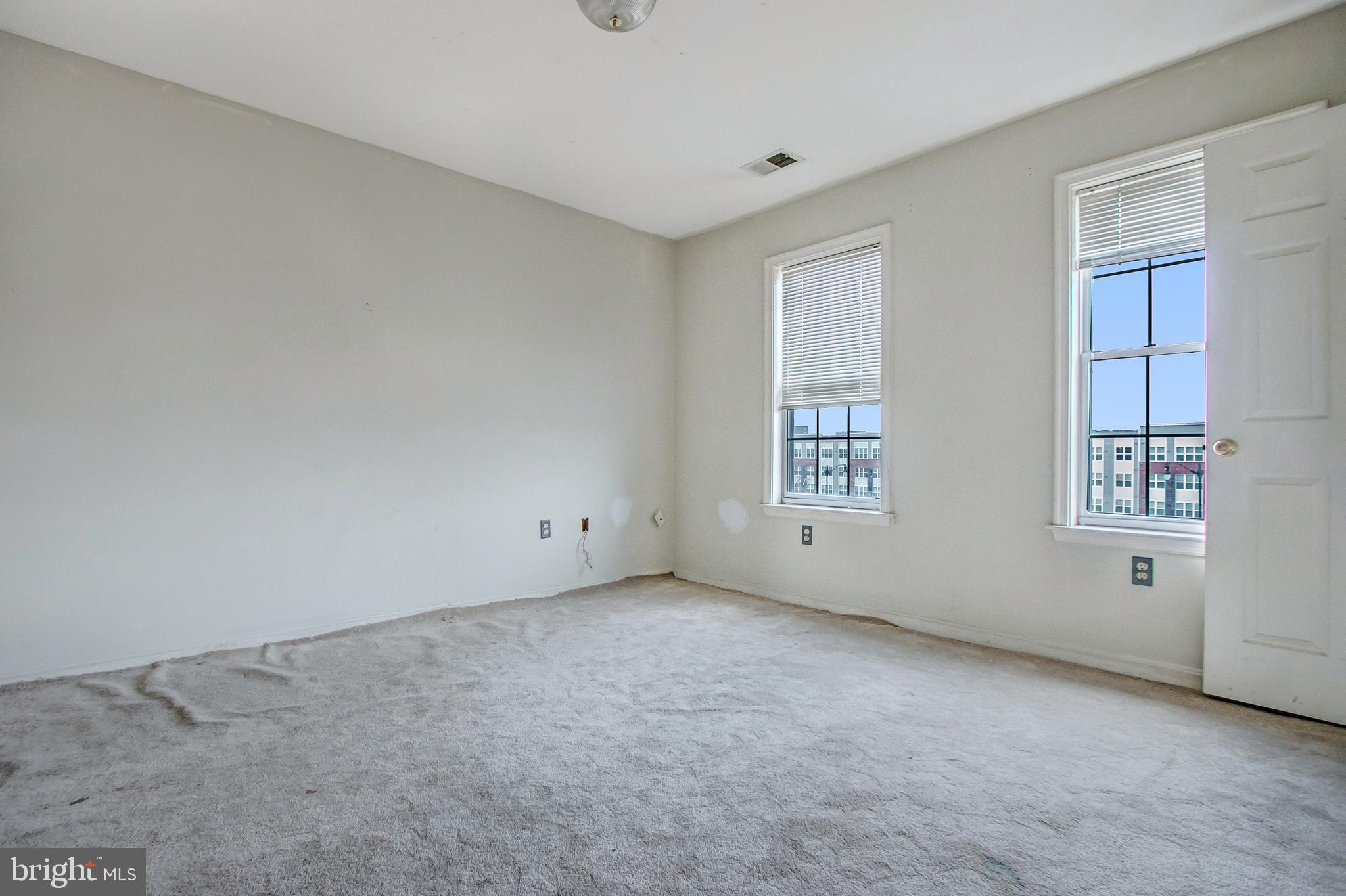 1 Ridge Road Southeast Washington, DC 20019 - Photo 18 of 34 Gallery Image 18