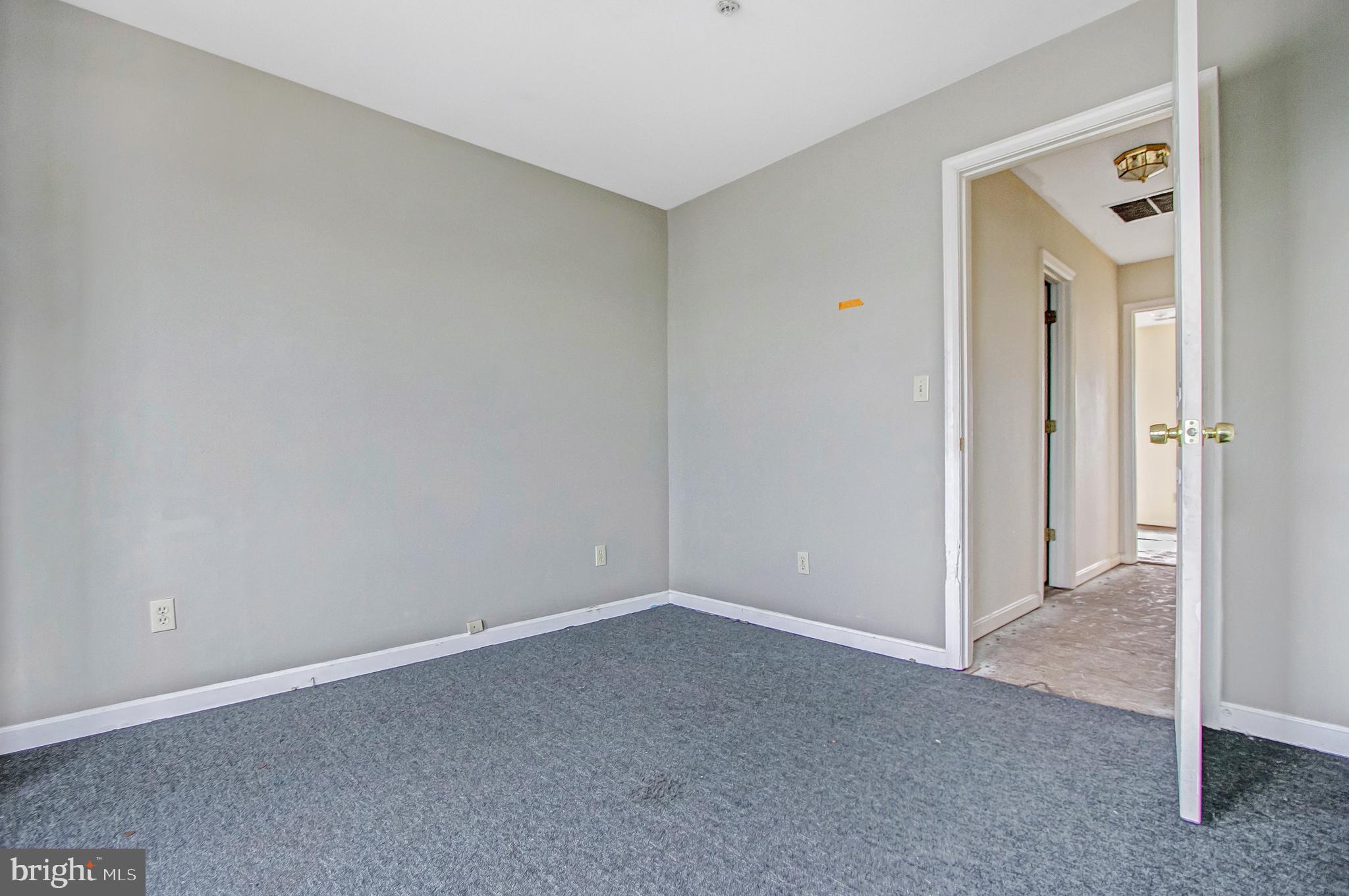 1 Ridge Road Southeast Washington, DC 20019 - Photo 31 of 34 Gallery Image 31