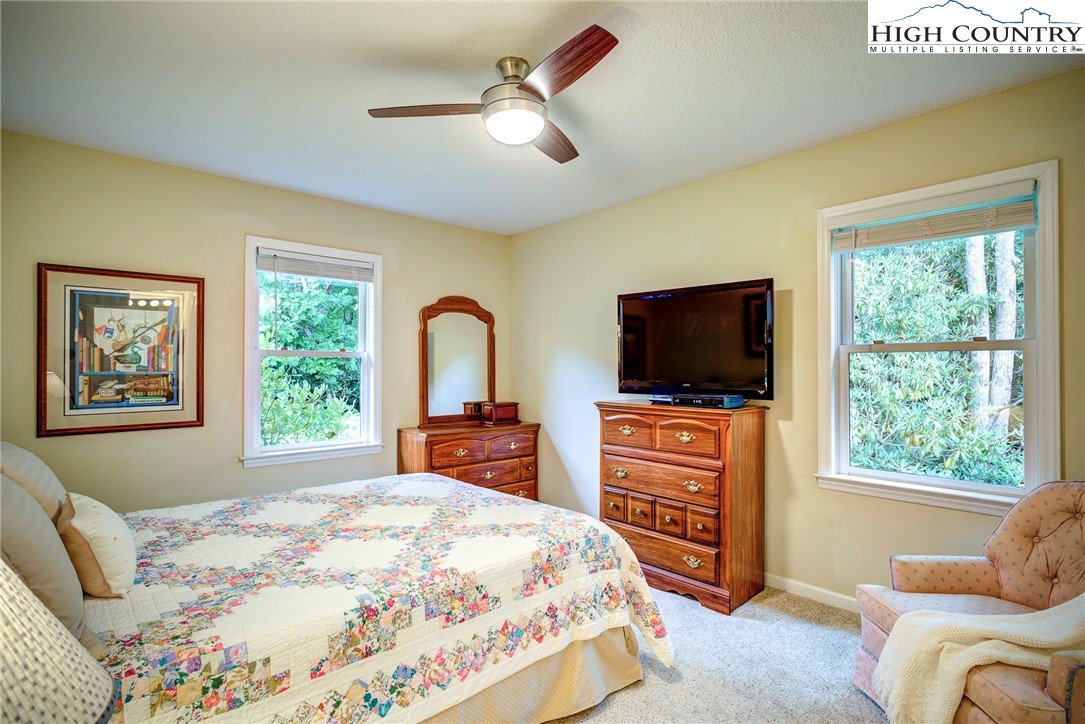 409 Blueberry Lane Boone, NC 28607 - Photo 19 of 35 Gallery Image 19