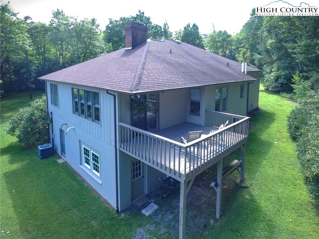 409 Blueberry Lane Boone, NC 28607 - Photo 32 of 35 Gallery Image 32