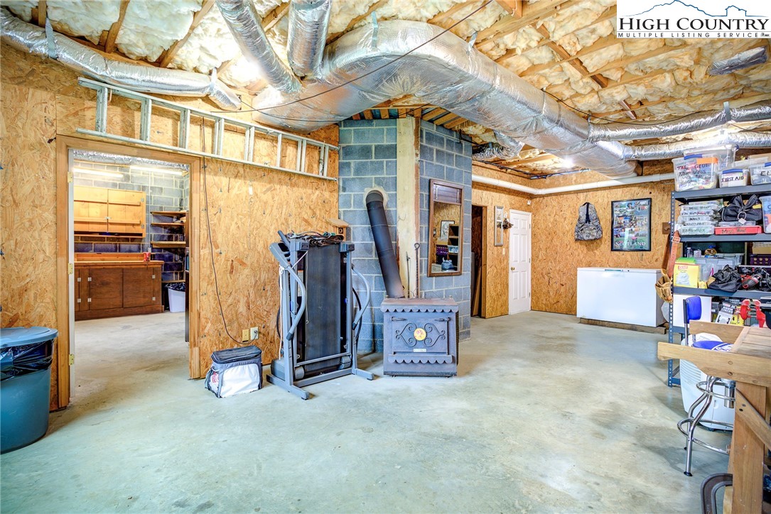 409 Blueberry Lane Boone, NC 28607 - Photo 34 of 35 Gallery Image 34