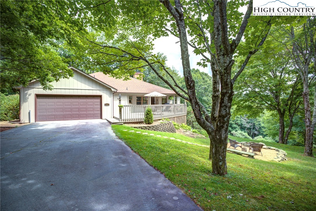 409 Blueberry Lane Boone, NC 28607 - Photo 5 of 35 Gallery Image 5