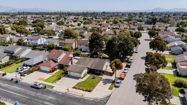 $835,000 | 1180 Bogota Court, Oxnard, CA 93035