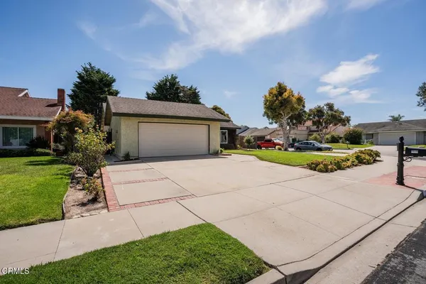 $835,000 | 1180 Bogota Court, Oxnard, CA 93035