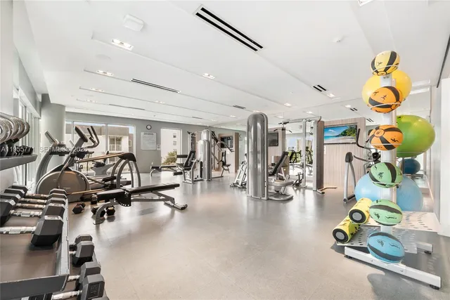 $850,000 | 1600 Southwest 1st Avenue, Unit 707, Miami, FL 33129