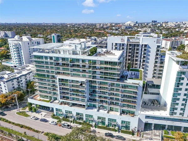 $800,000 | 1600 Southwest 1st Avenue, Unit 707, Miami, FL 33129