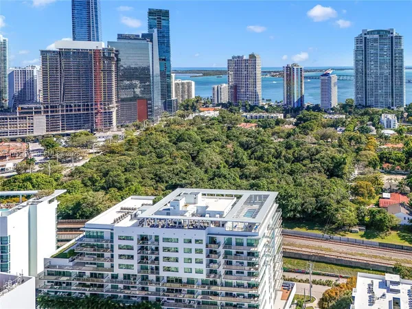 $800,000 | 1600 Southwest 1st Avenue, Unit 707, Miami, FL 33129