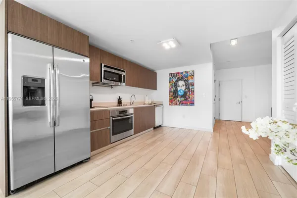 $800,000 | 1600 Southwest 1st Avenue, Unit 707, Miami, FL 33129