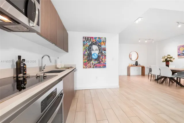 $850,000 | 1600 Southwest 1st Avenue, Unit 707, Miami, FL 33129