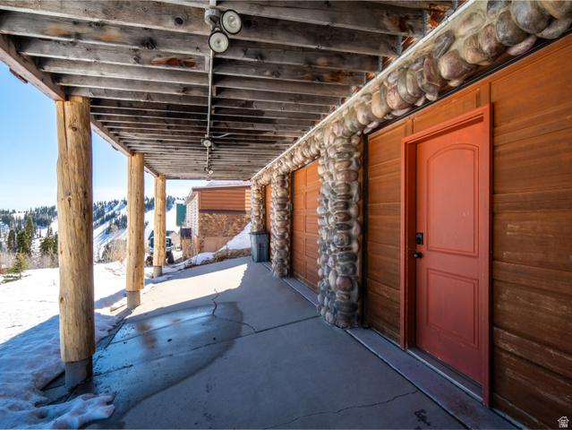 6781 Chaparral Drive Eden, UT 84310 - Photo 12 of 80