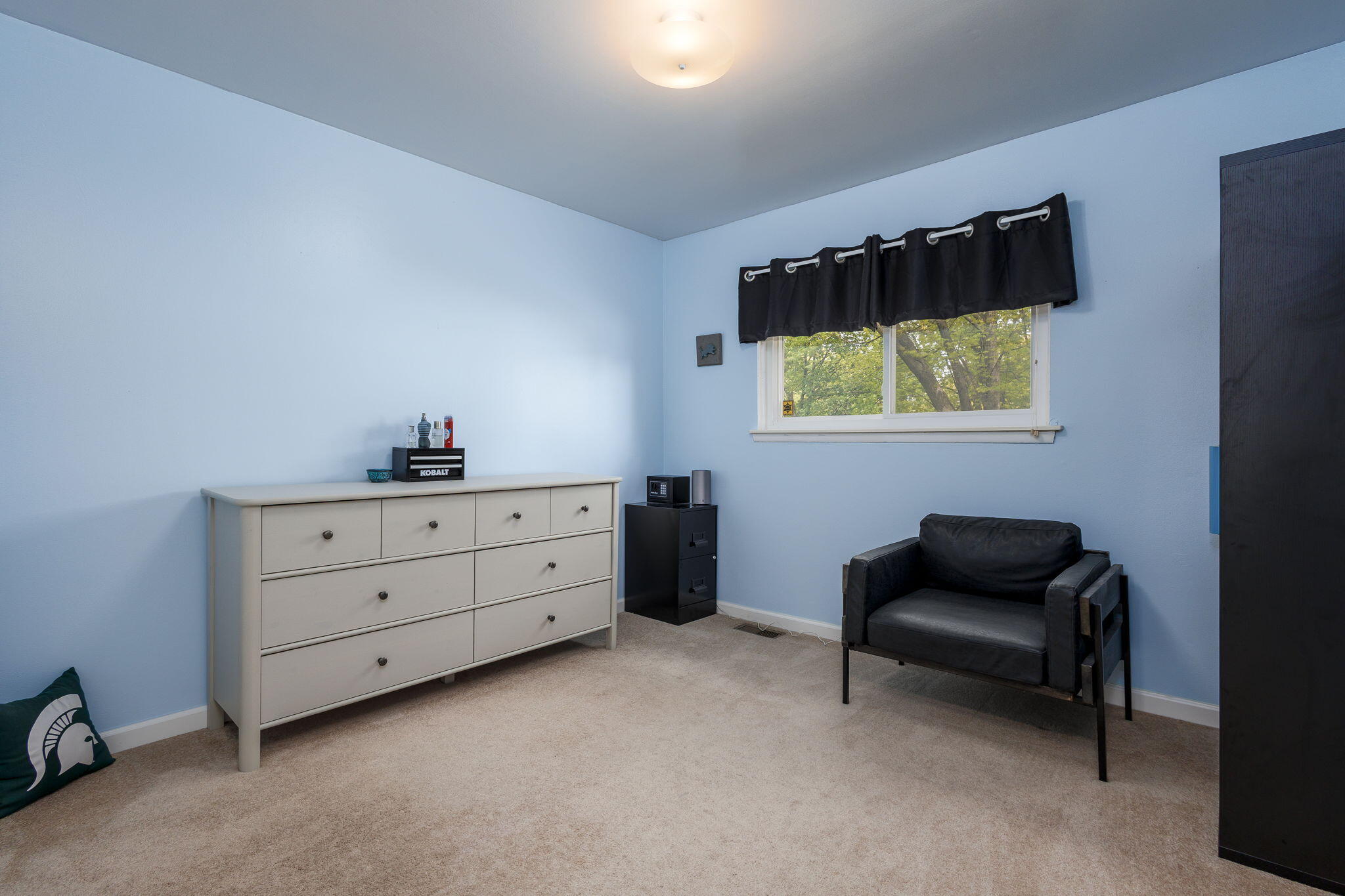 2458 Milverton Road Troy, MI 48083 - Photo 18 of 30 bedroom
