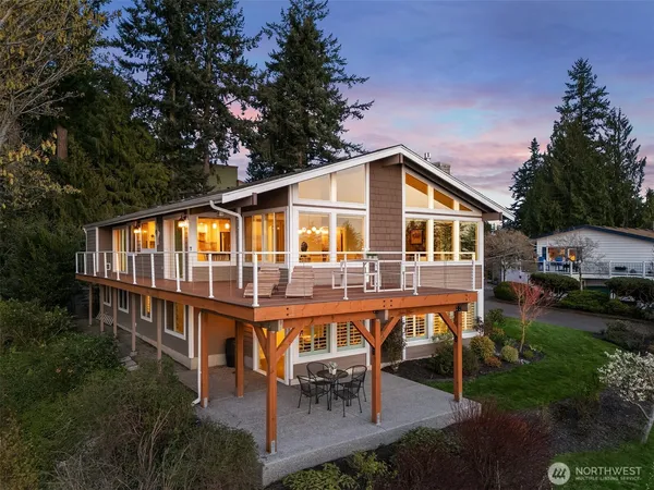 $1,665,000 | 9219 60th Avenue West, Mukilteo, WA 98275
