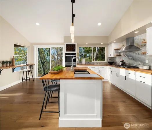 $1,665,000 | 9219 60th Avenue West, Mukilteo, WA 98275