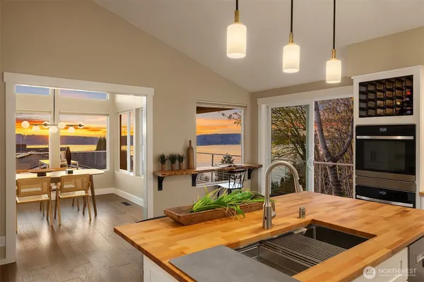 $1,665,000 | 9219 60th Avenue West, Mukilteo, WA 98275