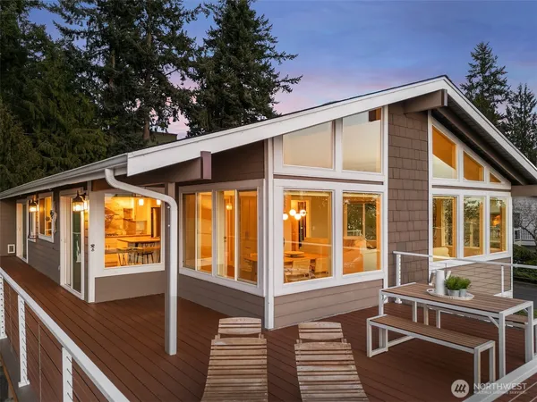$1,665,000 | 9219 60th Avenue West, Mukilteo, WA 98275