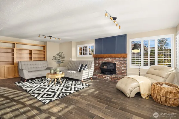 $1,665,000 | 9219 60th Avenue West, Mukilteo, WA 98275